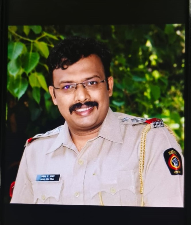 एपीआय स्नेहल राऊत